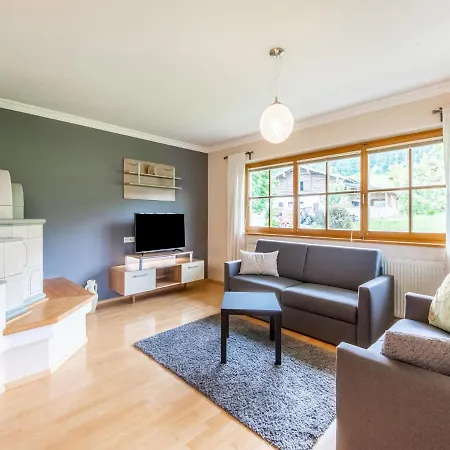 Quiet Detached Holiday Near The Center *