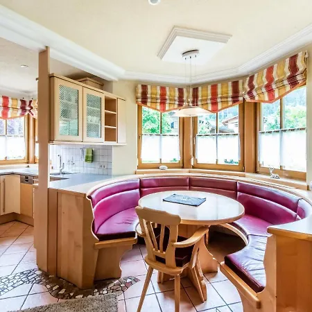 Quiet Detached Holiday Near The Center Hébergement de vacances *