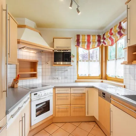 Дом отдыха Quiet Detached Holiday Near The Center Радштадт